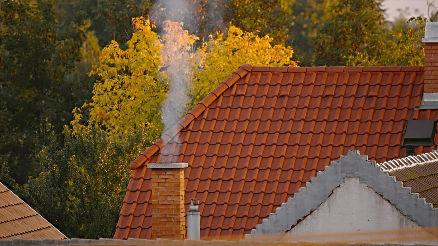 4 Benefits of Installing a Chimney Liner